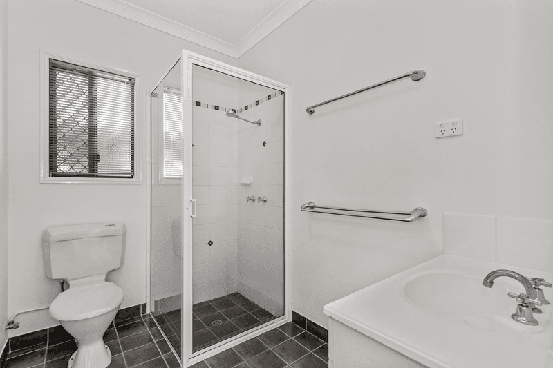 43 Warbler Crescent, DOUGLAS, QLD 4814