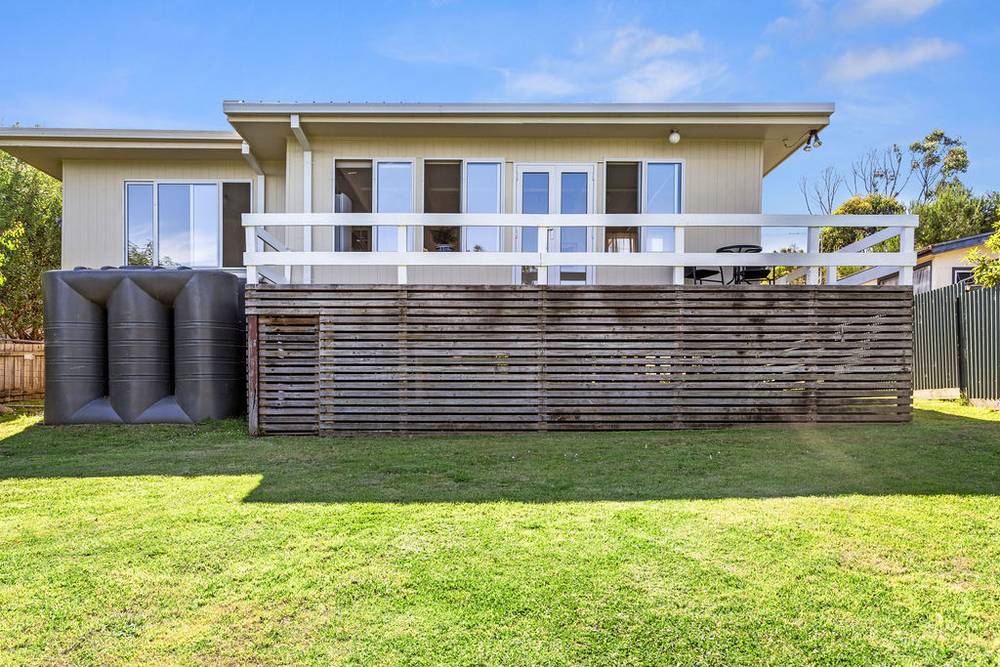 9 Point Avenue, SKENES CREEK, VIC 3233
