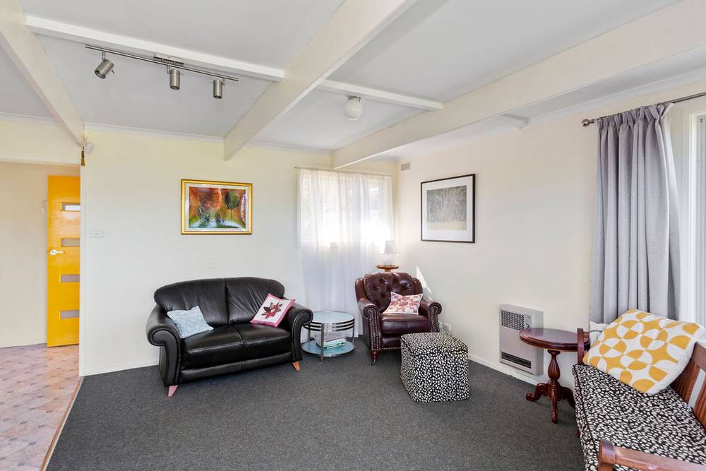 9 Point Avenue, SKENES CREEK, VIC 3233
