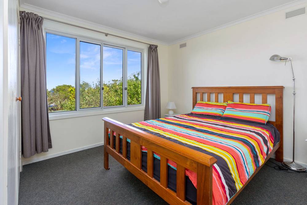 9 Point Avenue, SKENES CREEK, VIC 3233