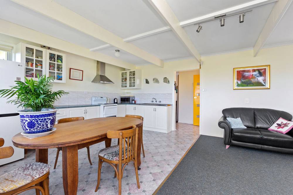 9 Point Avenue, SKENES CREEK, VIC 3233