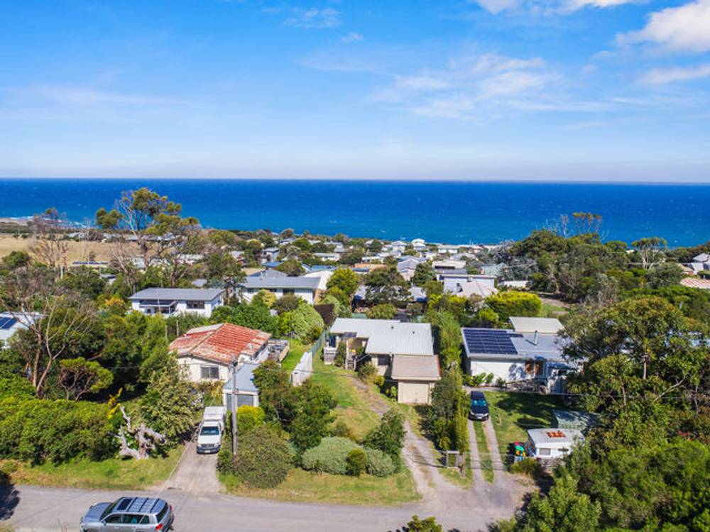 9 Point Avenue, SKENES CREEK, VIC 3233