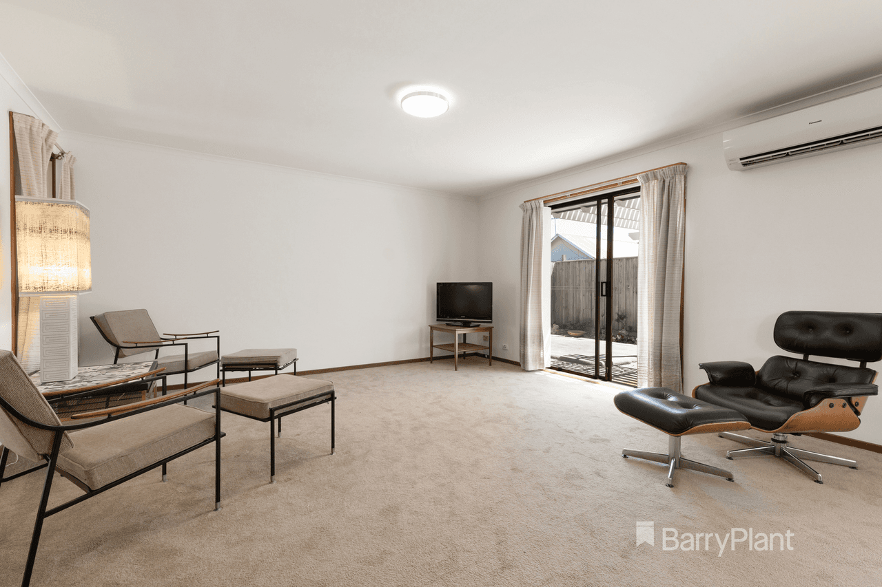 1  Newberry Avenue, BONBEACH, VIC 3196