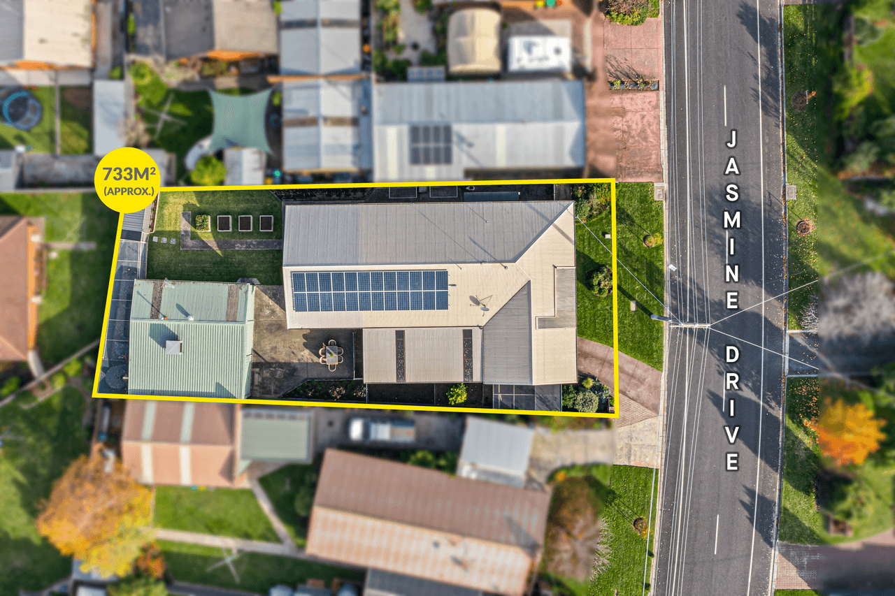 43 Jasmine Drive, DELACOMBE, VIC 3356