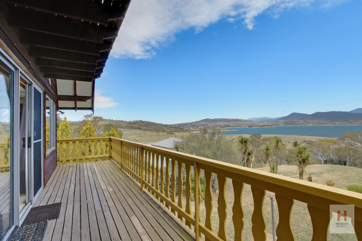 18 Camira Avenue, East Jindabyne, NSW 2627