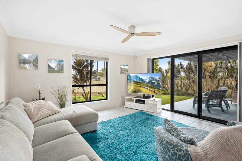 2 Buccaneer Place, SHELL COVE, NSW 2529
