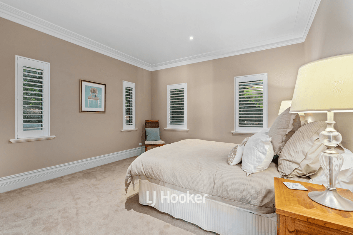 62 Summerville Crescent, Yallingup Siding, WA 6282