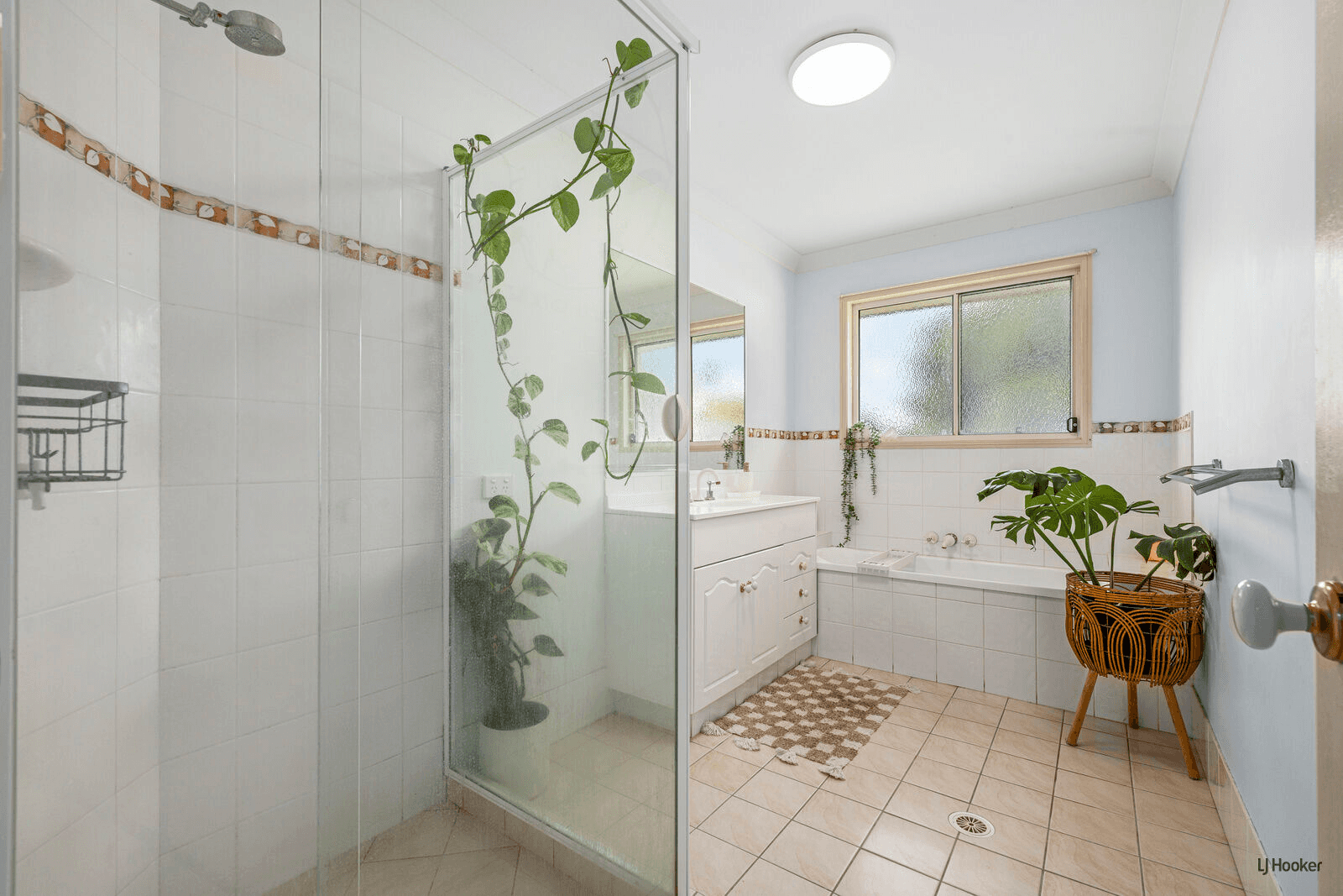 3 Botanical Circuit, Banora Point, NSW 2486