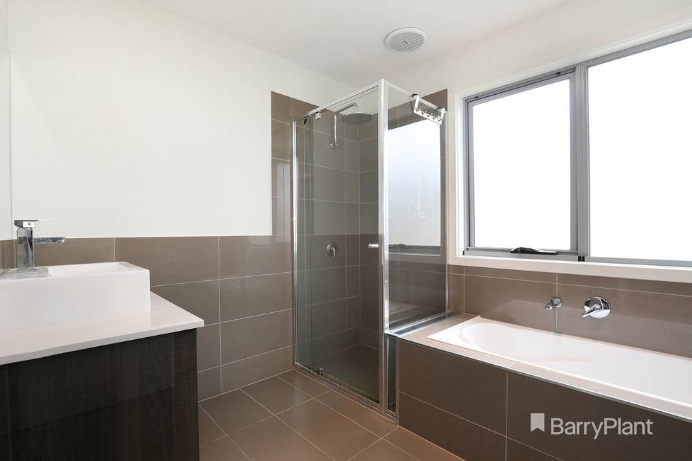 1/105 Bindi Street, Glenroy, VIC 3046