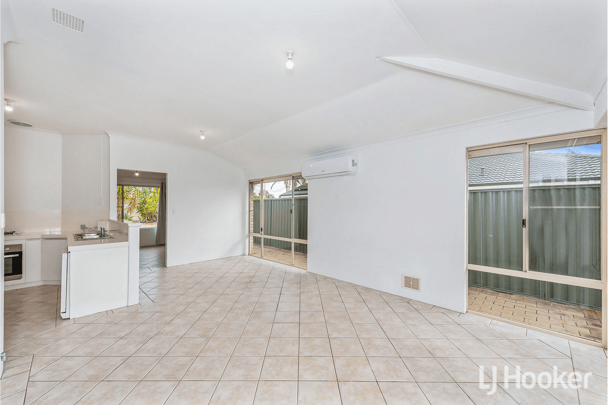 49B Templetonia Promenade, HALLS HEAD, WA 6210