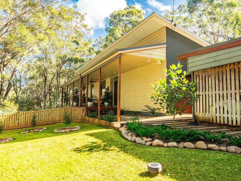 15 Darling Street, RUSSELL ISLAND, QLD 4184