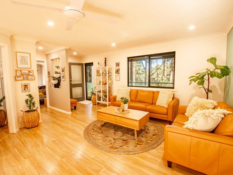 15 Darling Street, RUSSELL ISLAND, QLD 4184