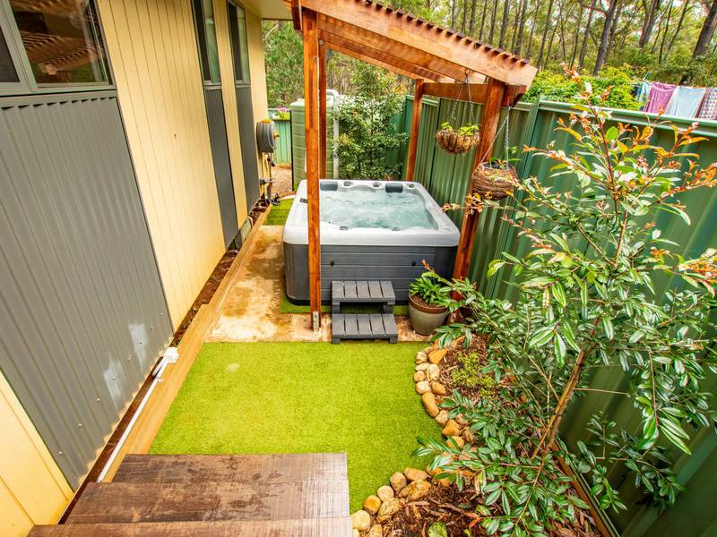 15 Darling Street, RUSSELL ISLAND, QLD 4184