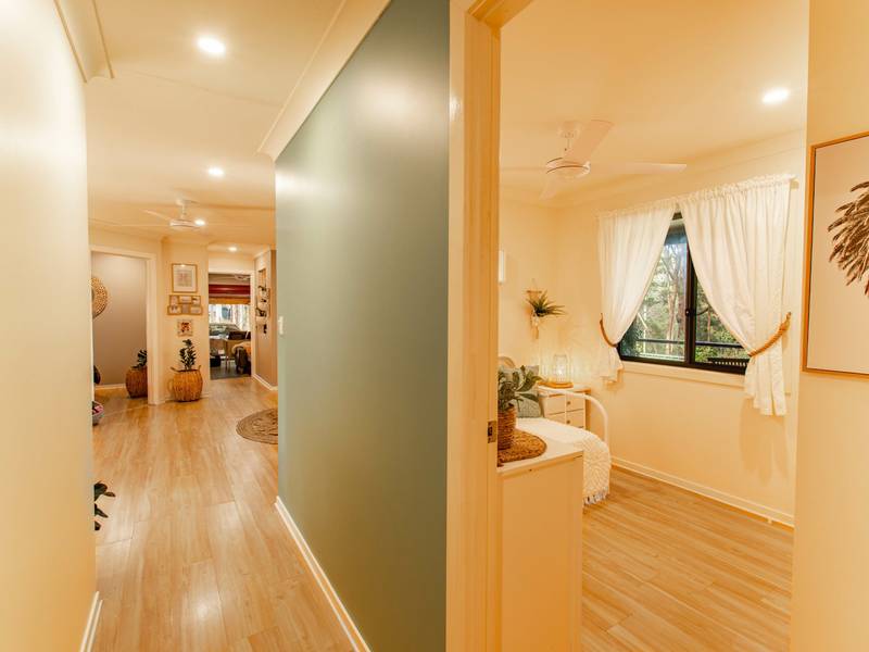 15 Darling Street, RUSSELL ISLAND, QLD 4184