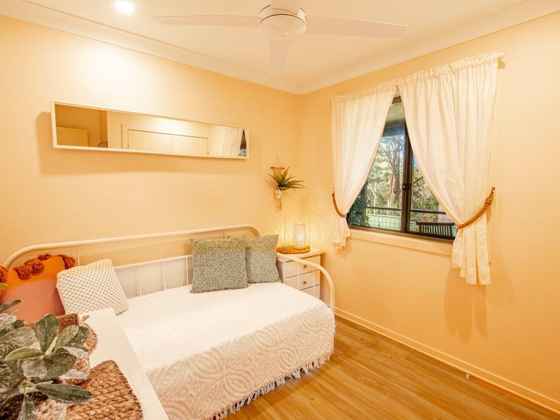 15 Darling Street, RUSSELL ISLAND, QLD 4184