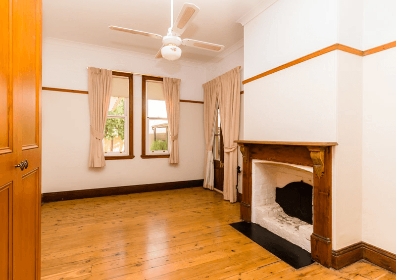 66 Thompson Street, Cootamundra, NSW 2590