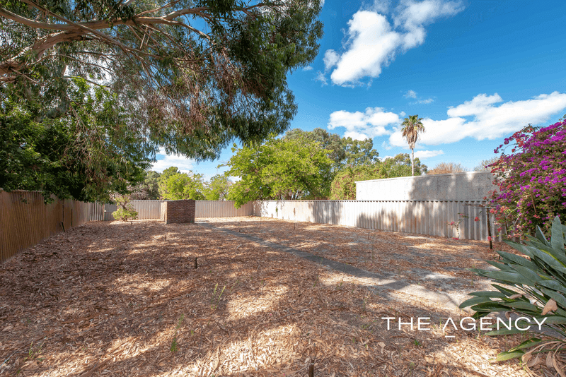 137 Coolgardie Avenue, Redcliffe, WA 6104