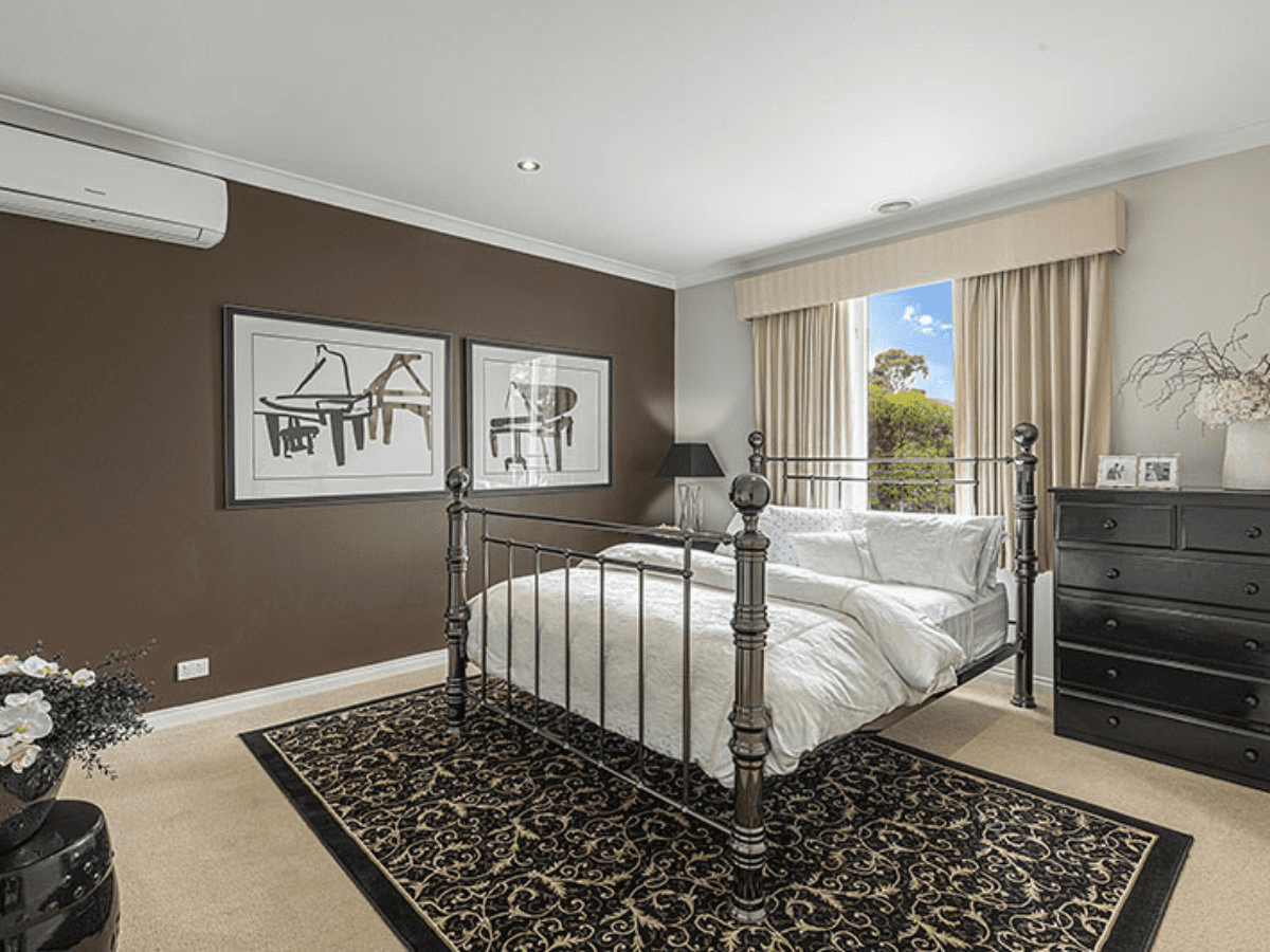 106 Mount View Parade, CROYDON, VIC 3136