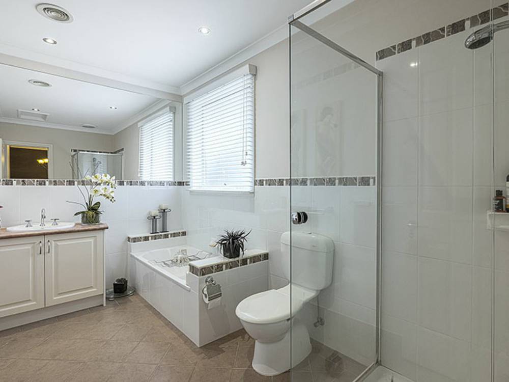 106 Mount View Parade, CROYDON, VIC 3136