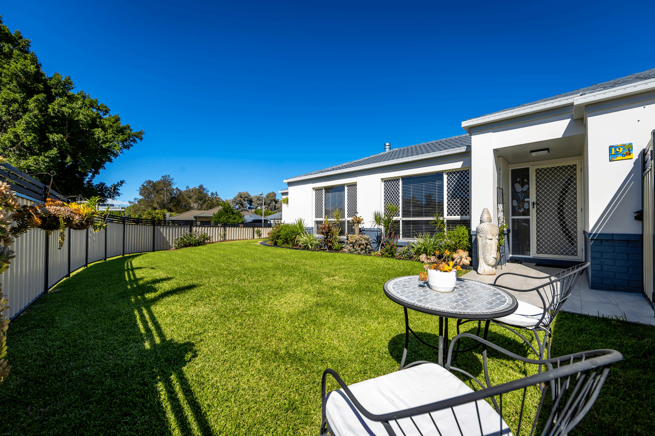 19 Laurel Oak Drive, ROBINA, QLD 4226