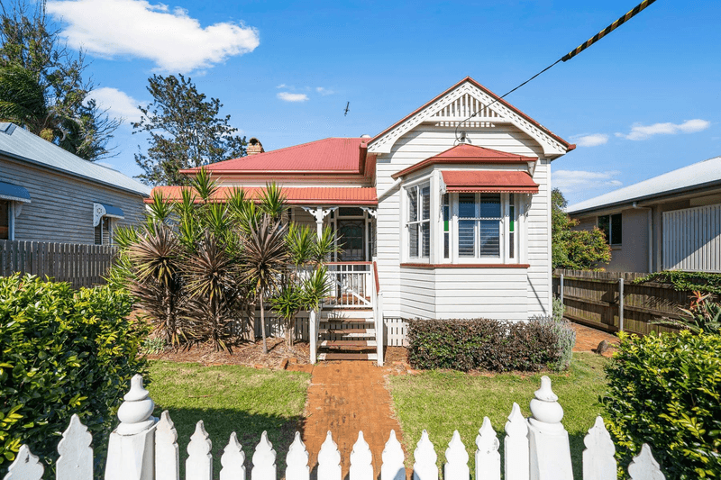 18 Stephen Street, SOUTH TOOWOOMBA, QLD 4350