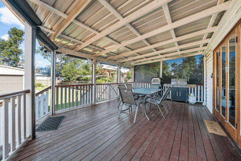 18 Stephen Street, SOUTH TOOWOOMBA, QLD 4350