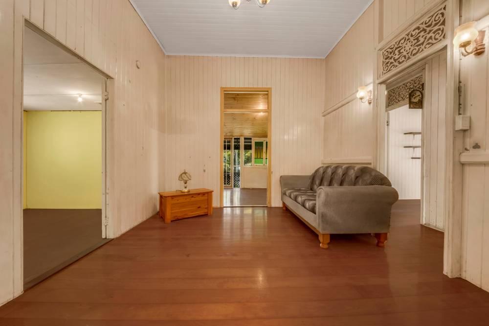 9 Marten Street, SOUTH GLADSTONE, QLD 4680