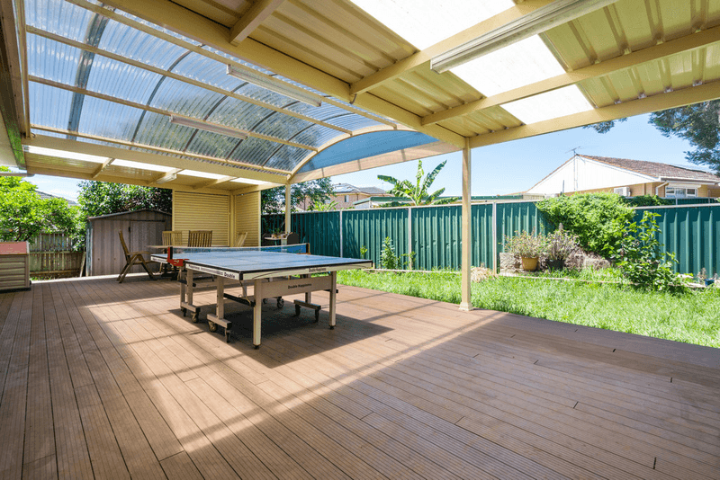 17 Welwyn Road, CANLEY HEIGHTS, NSW 2166