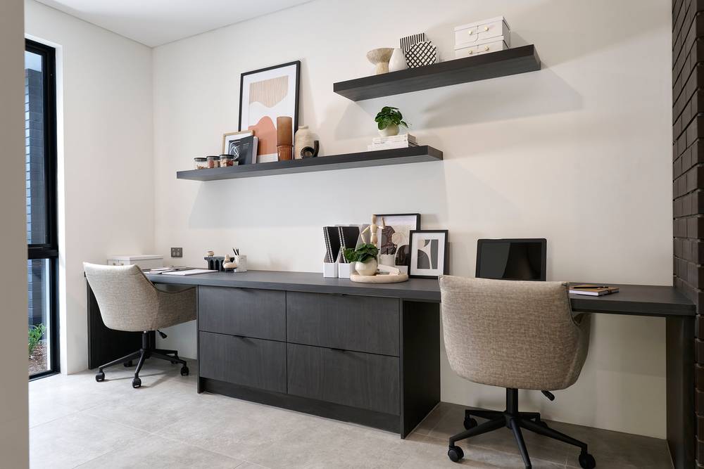 12 Rottnest Street, Bushmead, WA 6055