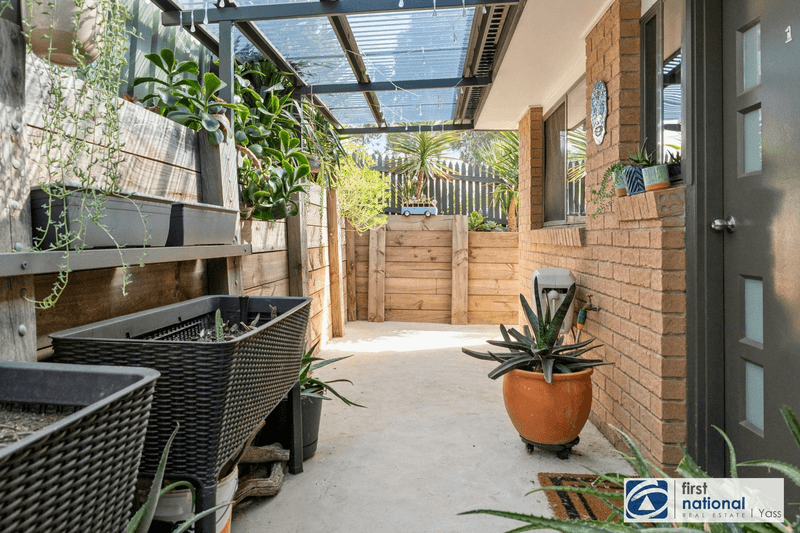 1/24-26 Demestre Street, YASS, NSW 2582