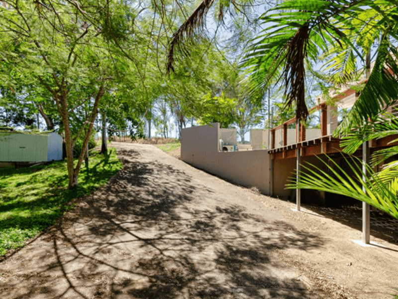 4 School Street, TANNUM SANDS, QLD 4680