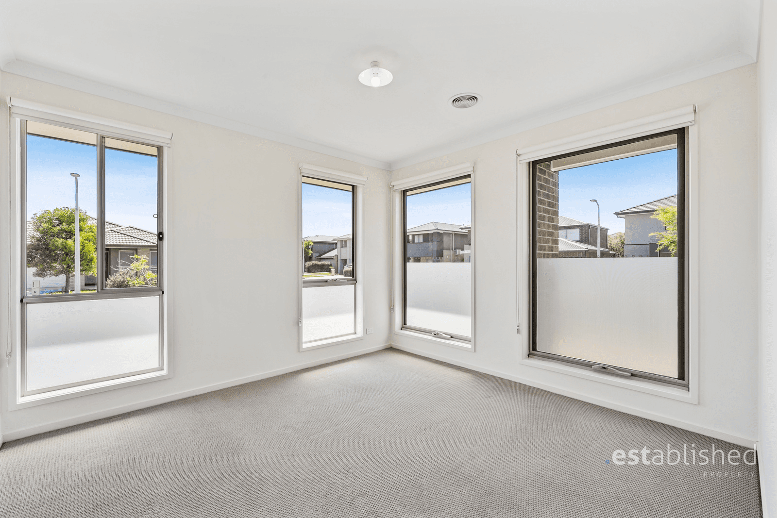 49 Evesham Drive, POINT COOK, VIC 3030