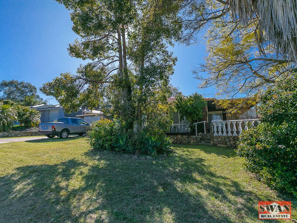 22 Myles Rd, Swan View, WA 6056