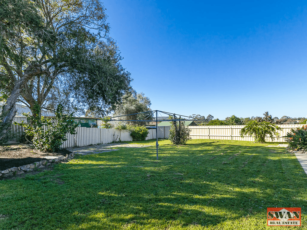 22 Myles Rd, Swan View, WA 6056