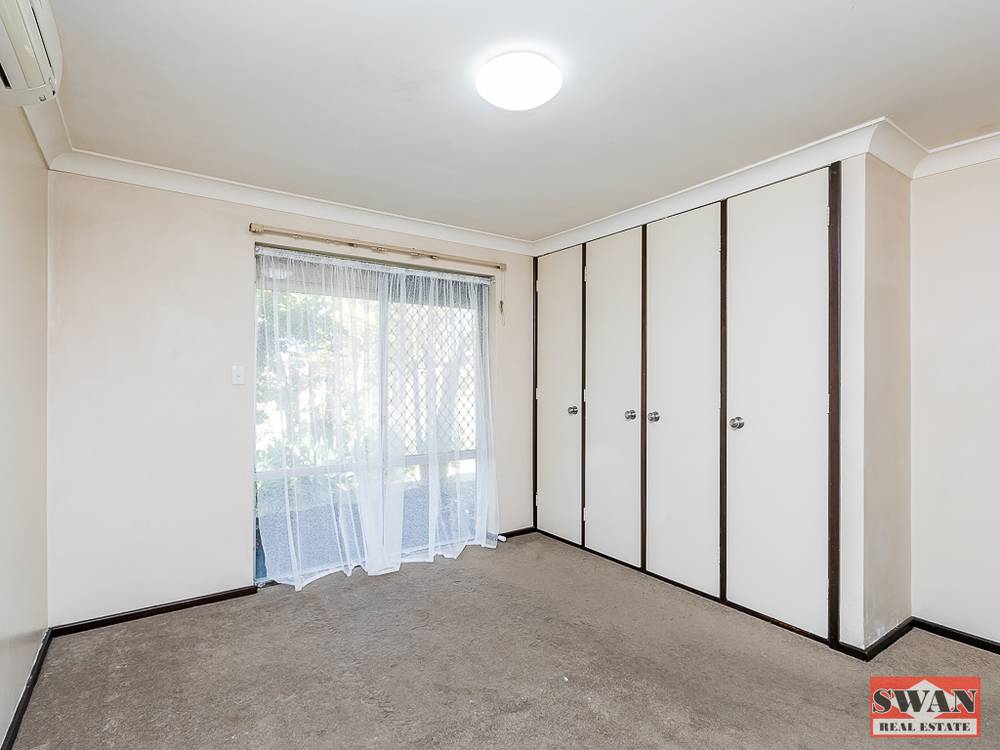 22 Myles Rd, Swan View, WA 6056