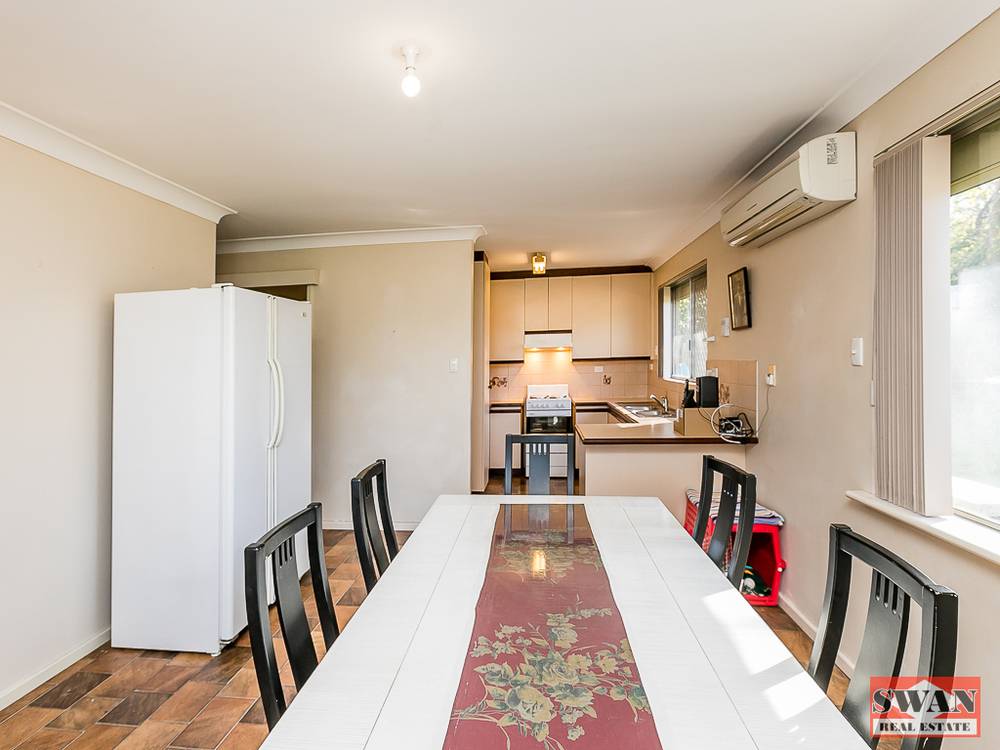22 Myles Rd, Swan View, WA 6056