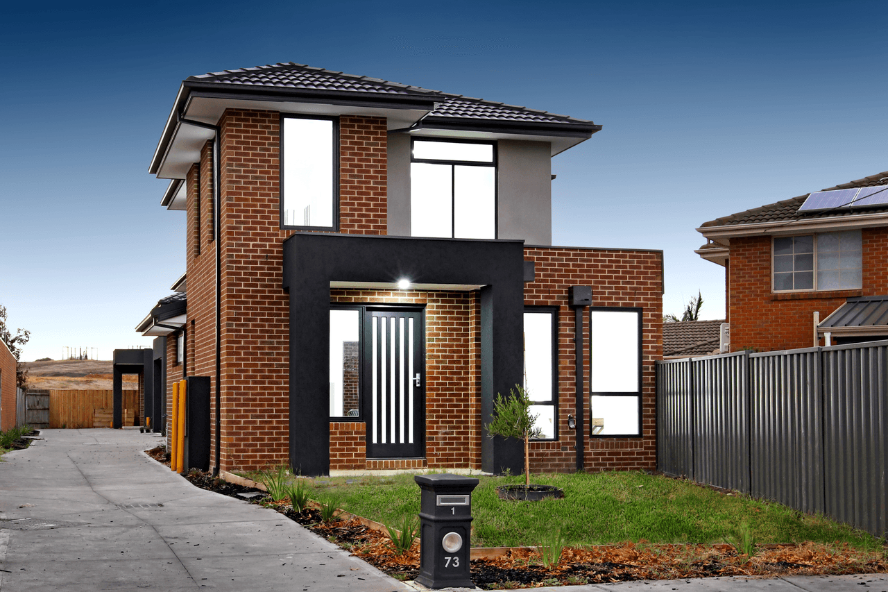 1/73 Hunt Crescent, CLARINDA, VIC 3169