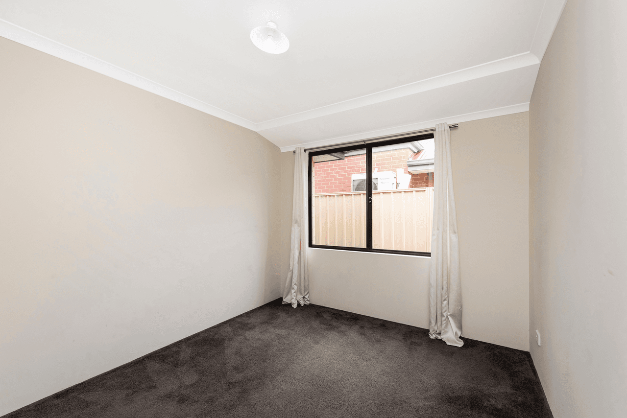 14 Dewsbury Drive, BERTRAM, WA 6167