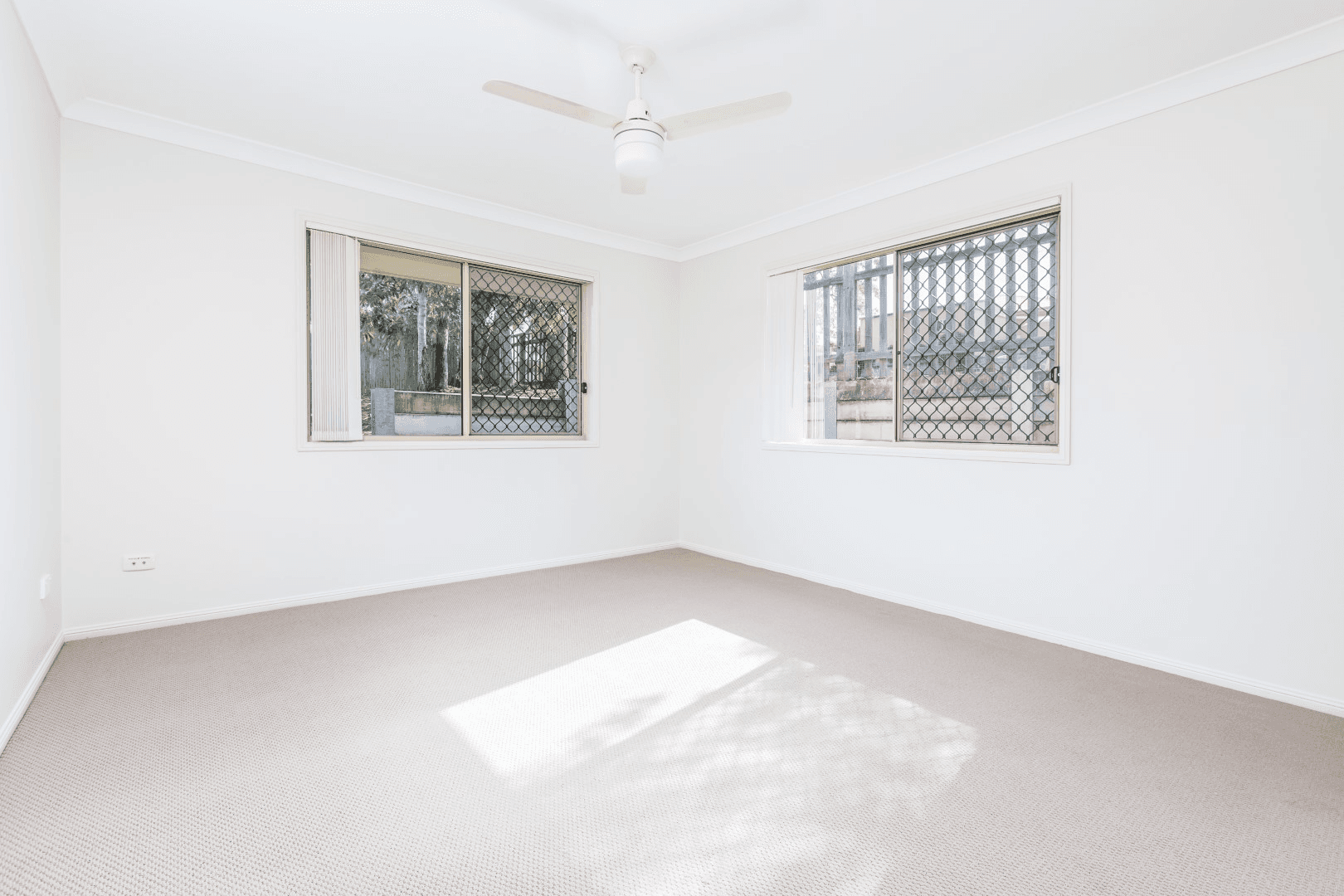 44 Drysdale Place, BRASSALL, QLD 4305