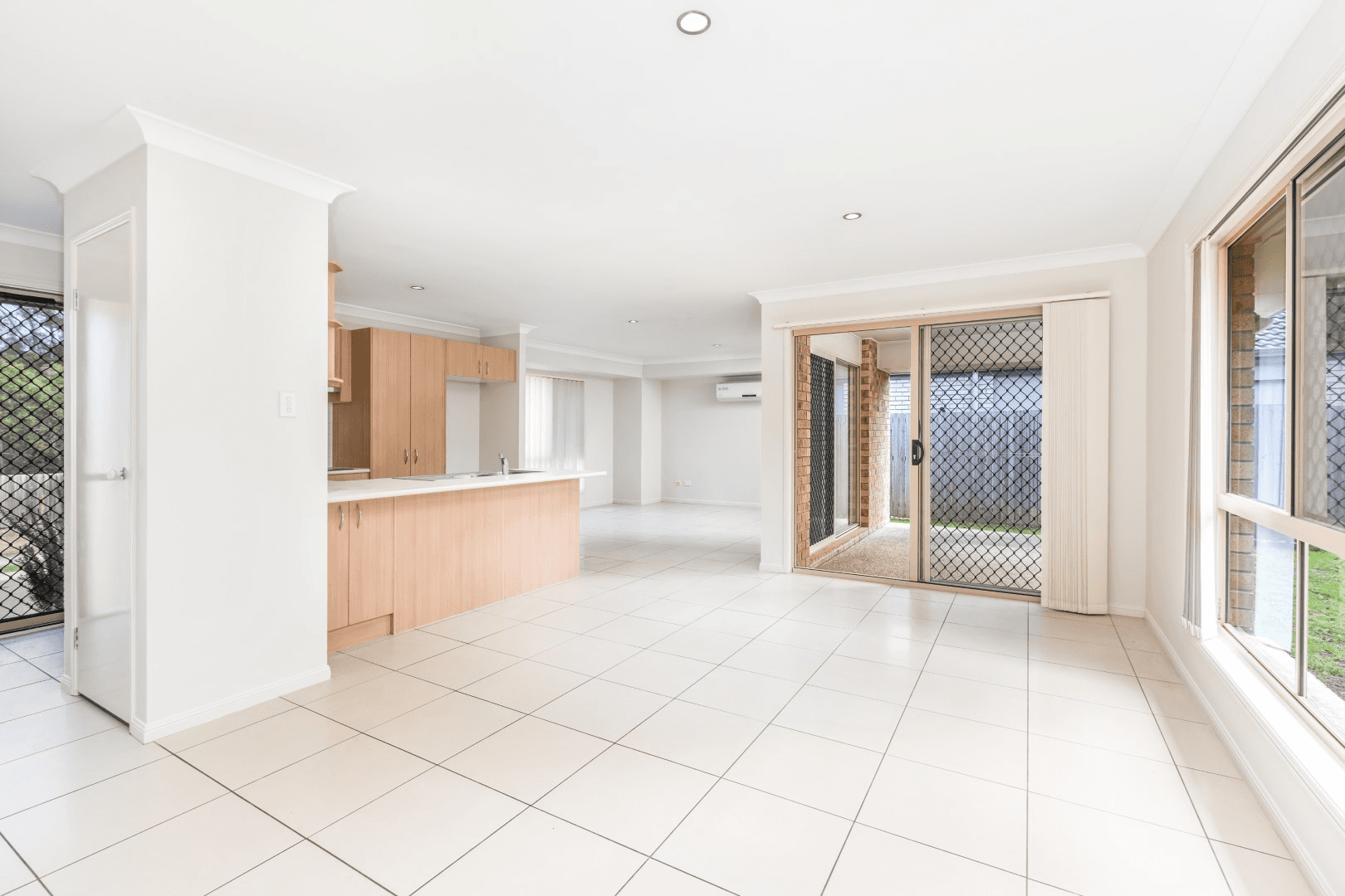 44 Drysdale Place, BRASSALL, QLD 4305