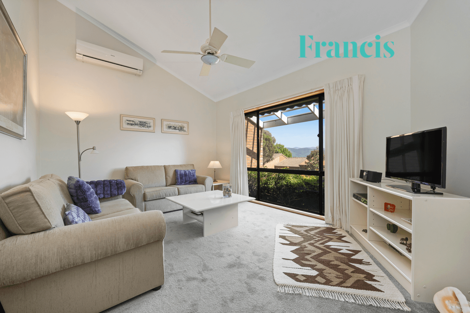 20/57 Newman Morris Circuit - Hilltop Views, OXLEY, ACT 2903