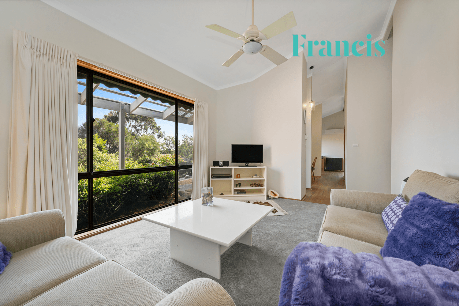20/57 Newman Morris Circuit - Hilltop Views, OXLEY, ACT 2903