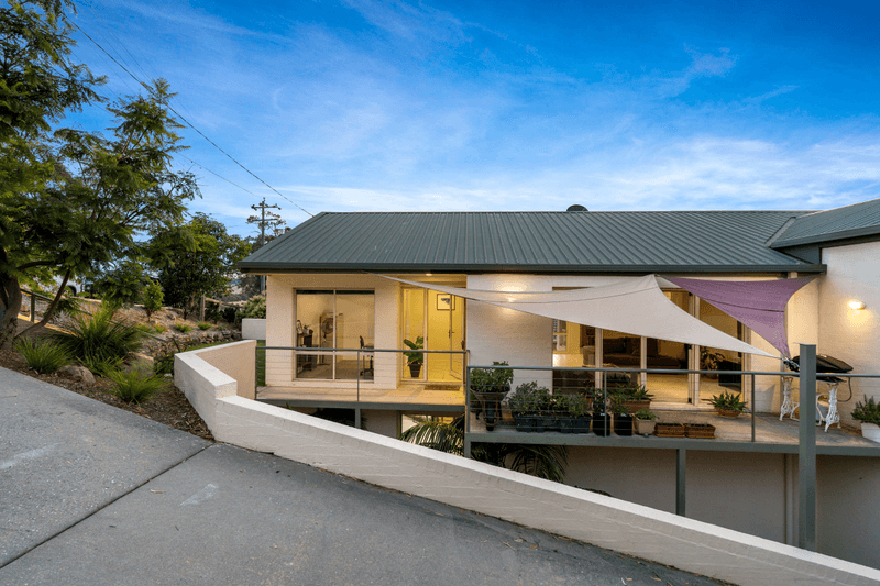 301 East Street, EAST ALBURY, NSW 2640