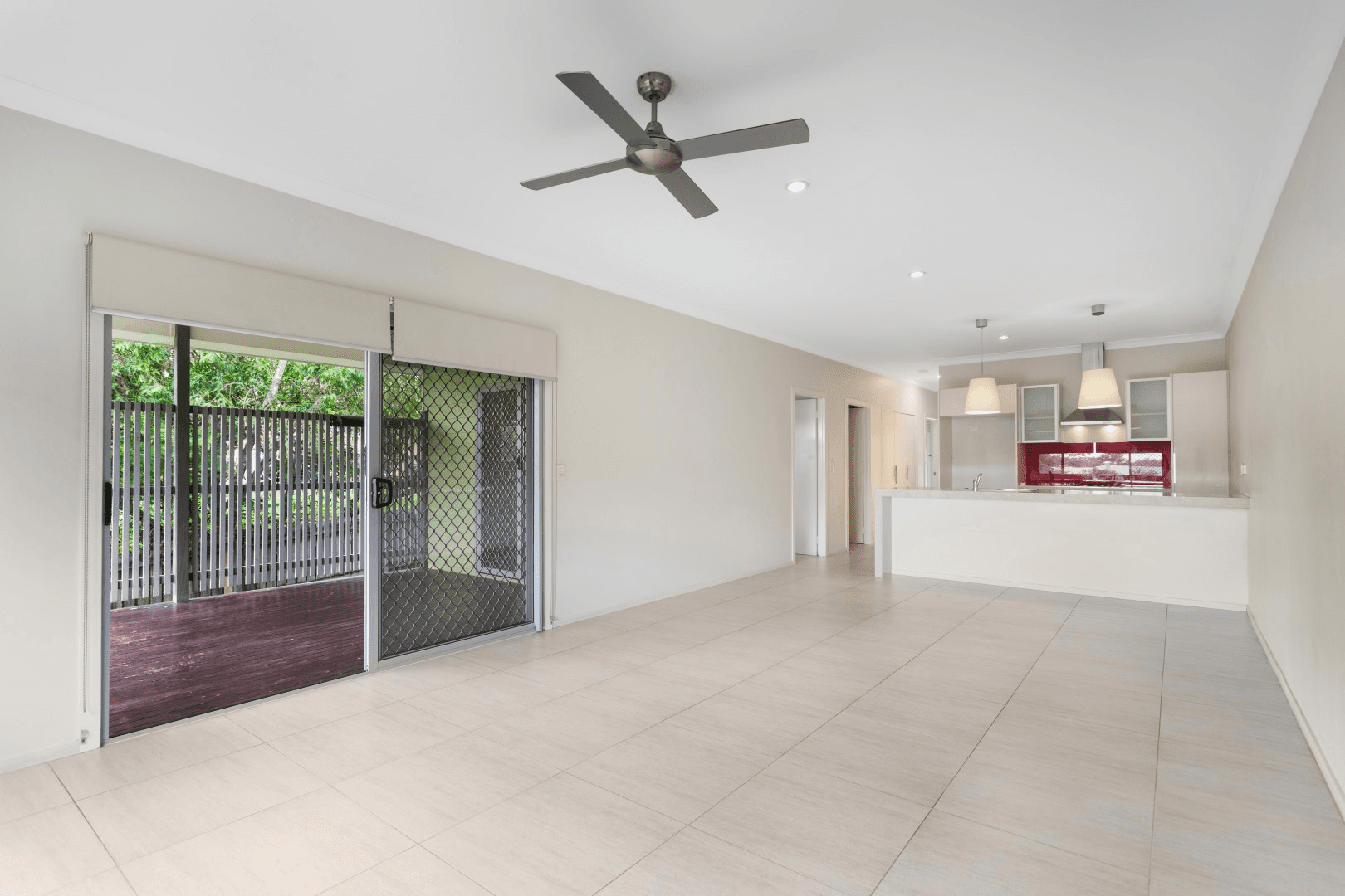 1/5 Phoenix Court, CHURCHILL, QLD 4305