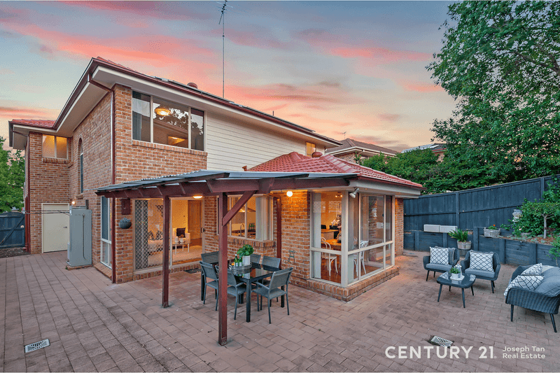 65 Oakhill Drive, Castle Hill, NSW 2154