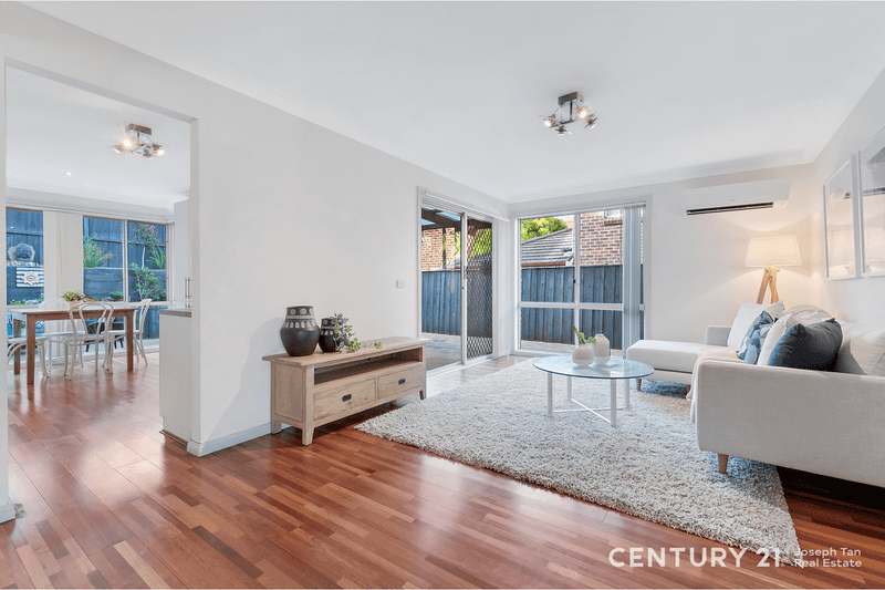 65 Oakhill Drive, Castle Hill, NSW 2154