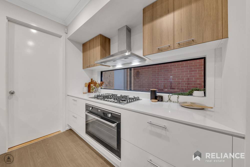 8 Himalayas Street, Truganina, VIC 3029