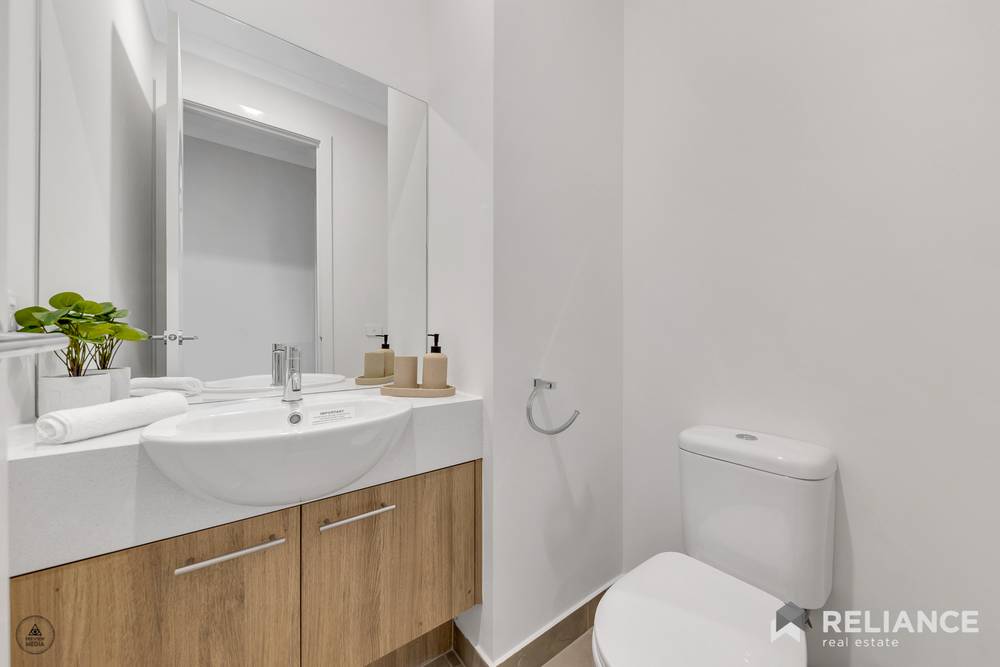 8 Himalayas Street, Truganina, VIC 3029