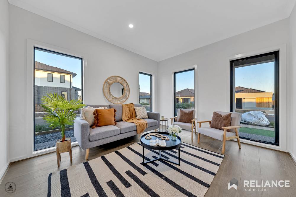 8 Himalayas Street, Truganina, VIC 3029
