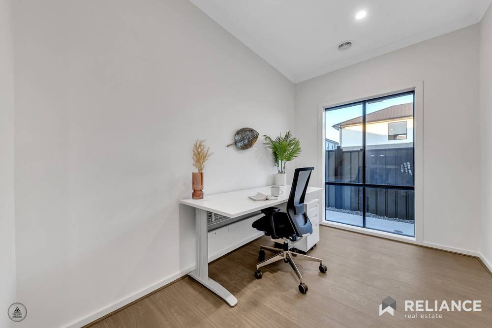 8 Himalayas Street, Truganina, VIC 3029